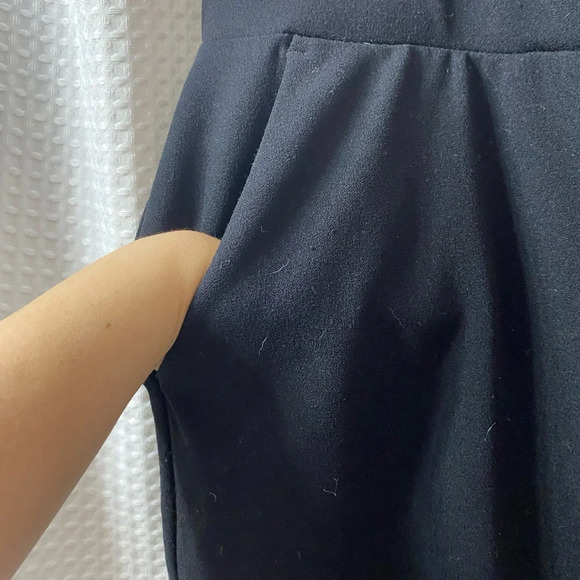 LOFT Petite Pull On Skim Ankle Pants - Picture 6 of 9